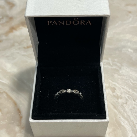 Pandora ring - Picture 1 of 3